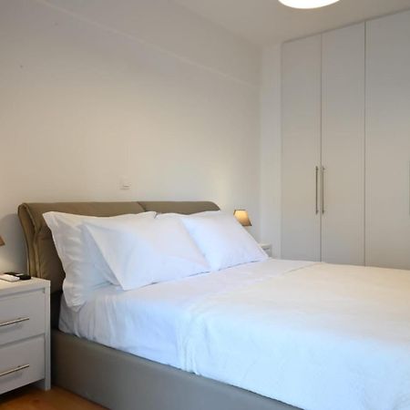 Modern Two Bedroom Apartment At Koukaki Atény Exteriér fotografie